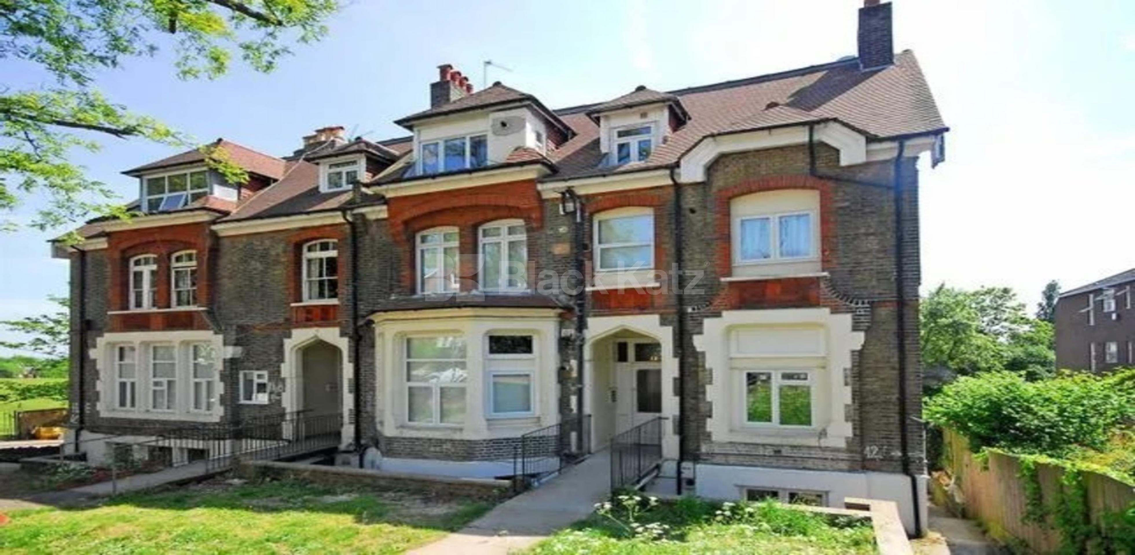 			1 Bedroom, 1 bath, 1 reception Apartment			 Mount View Road, FINSBURY PARK / HORSEY  N4